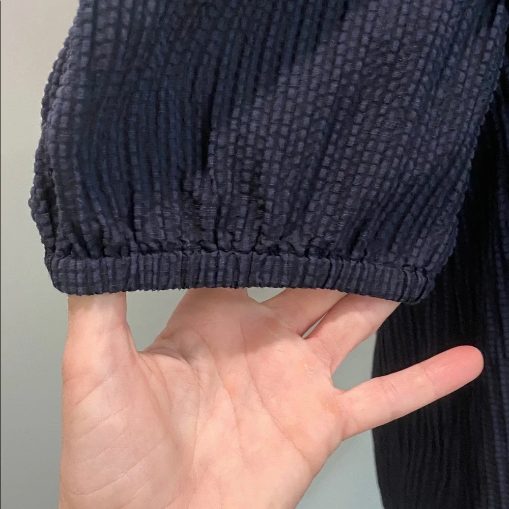 Hudson North Linen Puff Sleeve Blouse Navy Blue Textured Top Size Medium - Picture 10 of 16